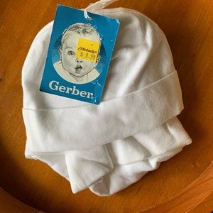 BRAND NEW Gerber Baby Hats